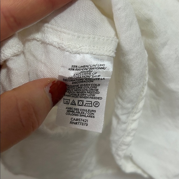 Ann Taylor white linen halter top embroidered size small petite - Picture 4 of 7